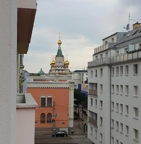 Wonderful 2-bedroom Belvedere Apartamento Viena