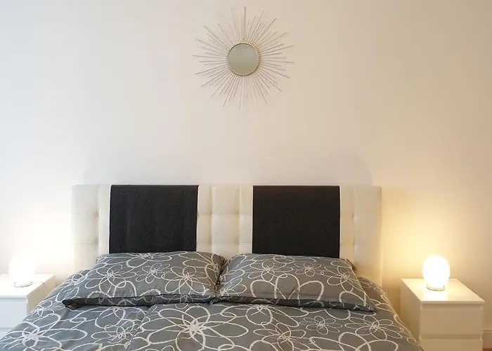 Wonderful 2-bedroom Belvedere *